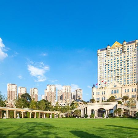 Wyndham Grand Kunming East Hotel ภายนอก รูปภาพ
