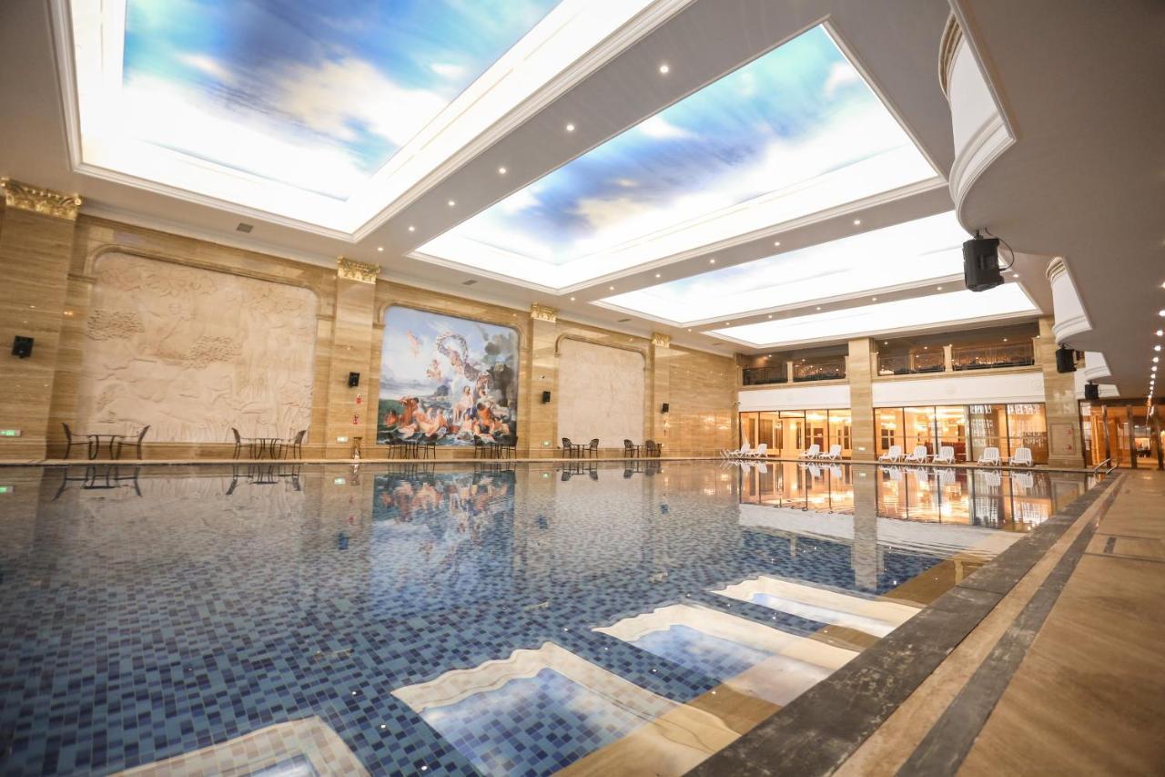 Wyndham Grand Kunming East Hotel ภายนอก รูปภาพ