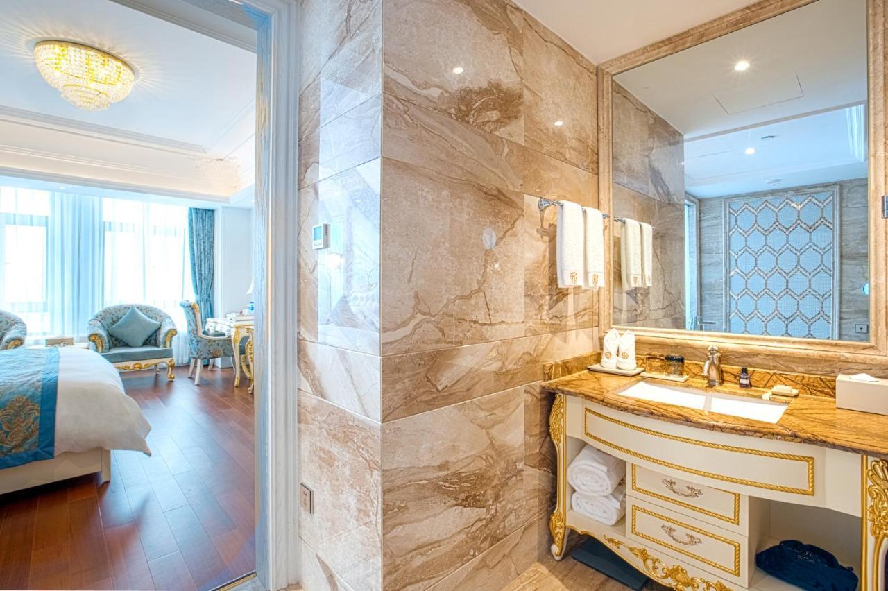 Wyndham Grand Kunming East Hotel ภายนอก รูปภาพ