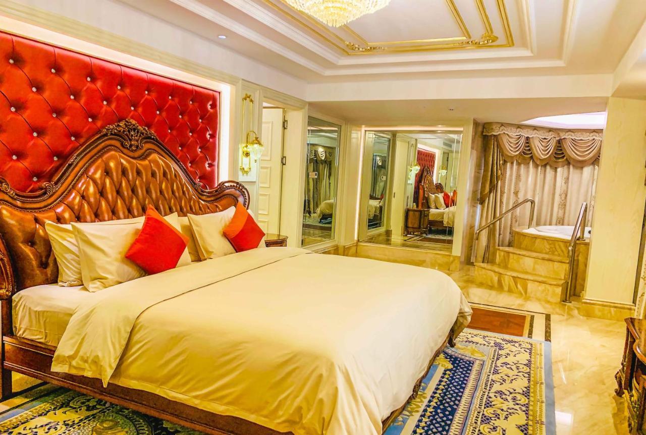 Wyndham Grand Kunming East Hotel ภายนอก รูปภาพ
