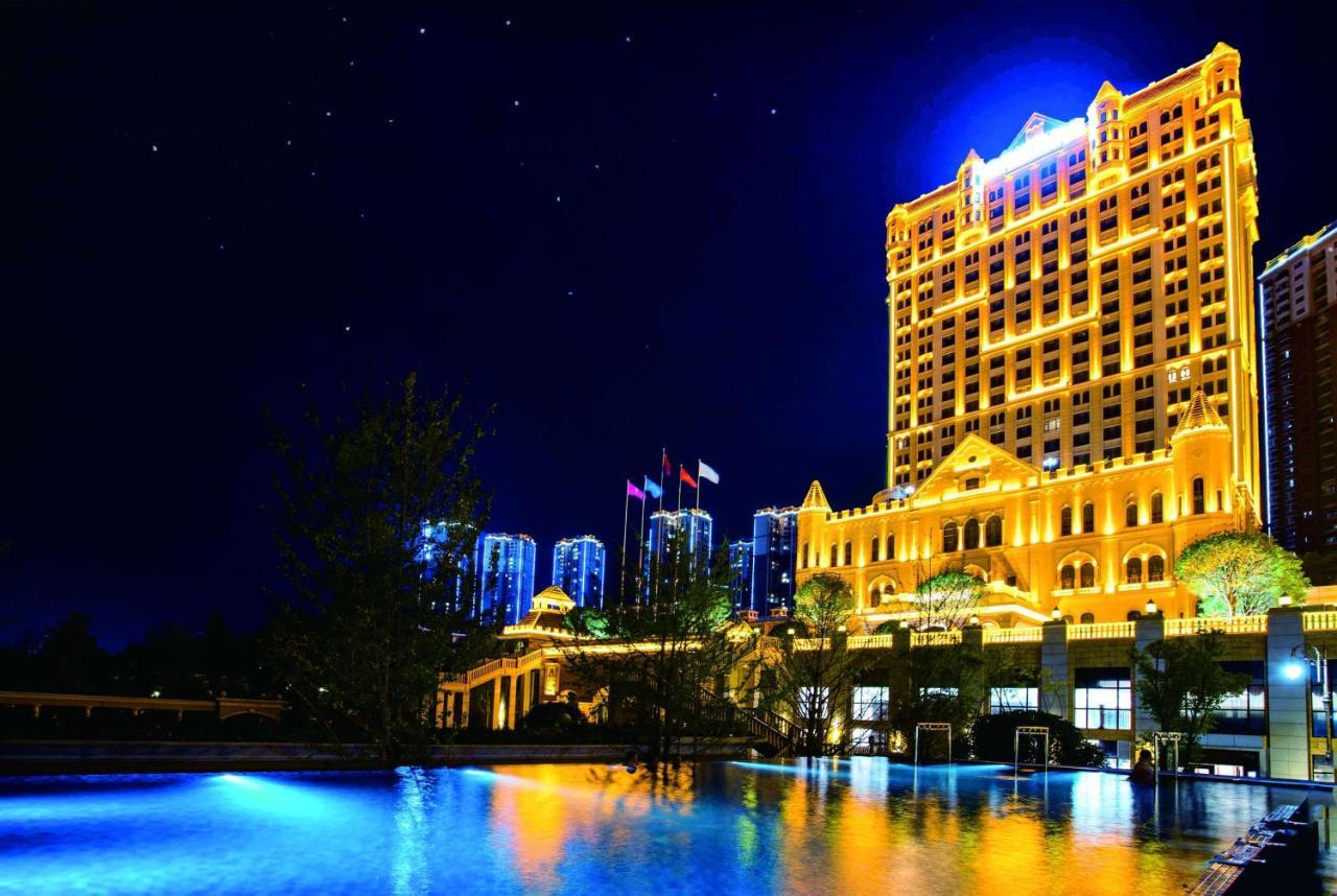 Wyndham Grand Kunming East Hotel ภายนอก รูปภาพ