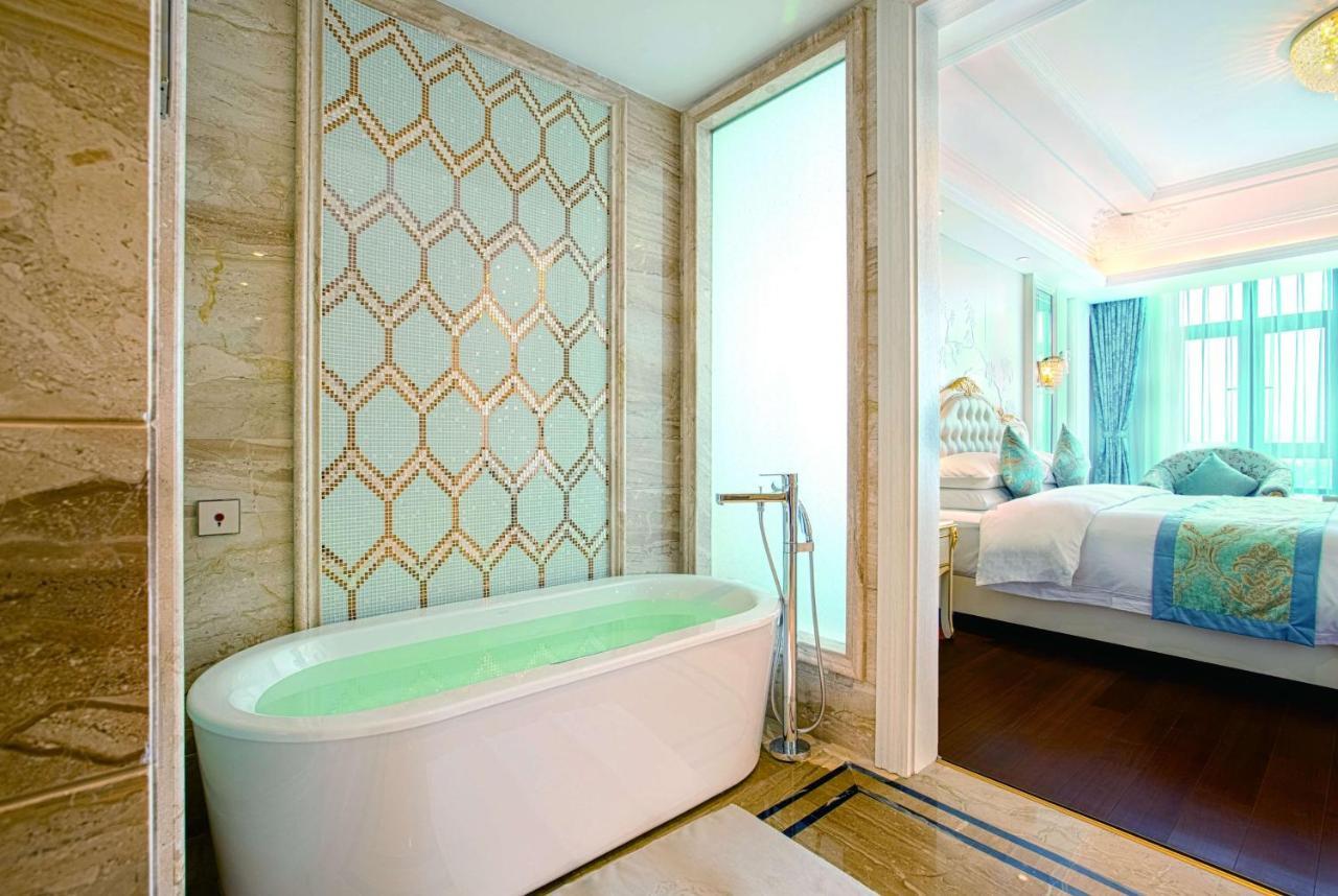 Wyndham Grand Kunming East Hotel ภายนอก รูปภาพ