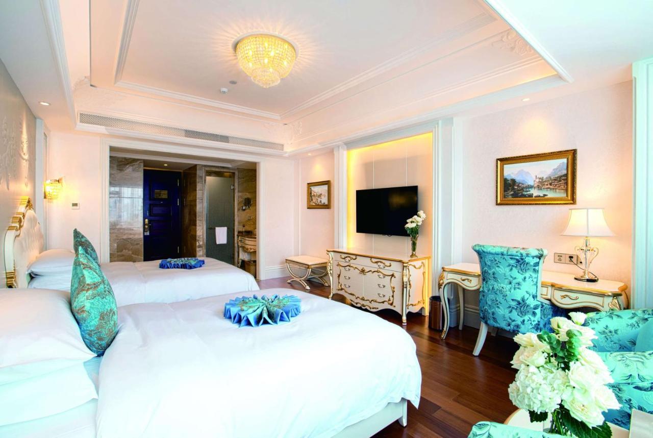 Wyndham Grand Kunming East Hotel ภายนอก รูปภาพ