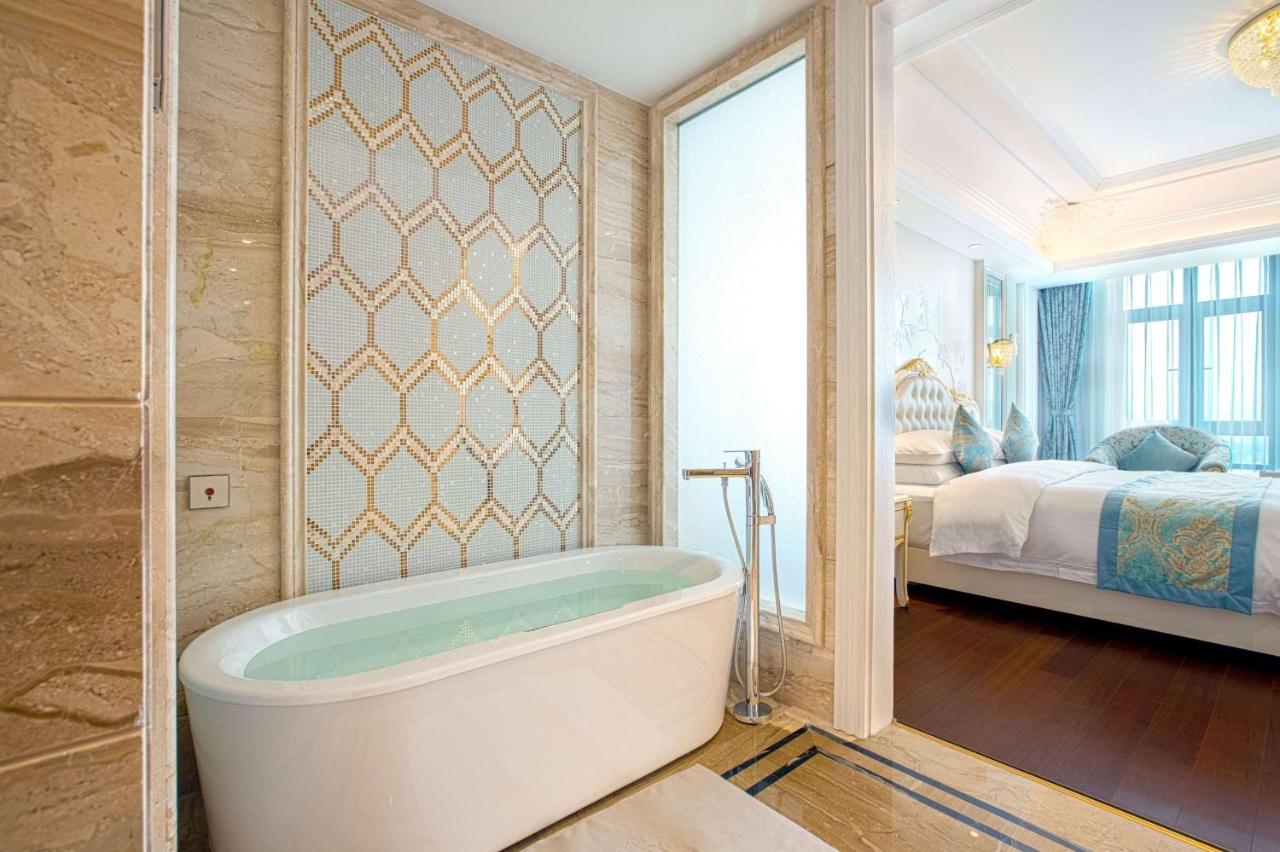Wyndham Grand Kunming East Hotel ภายนอก รูปภาพ