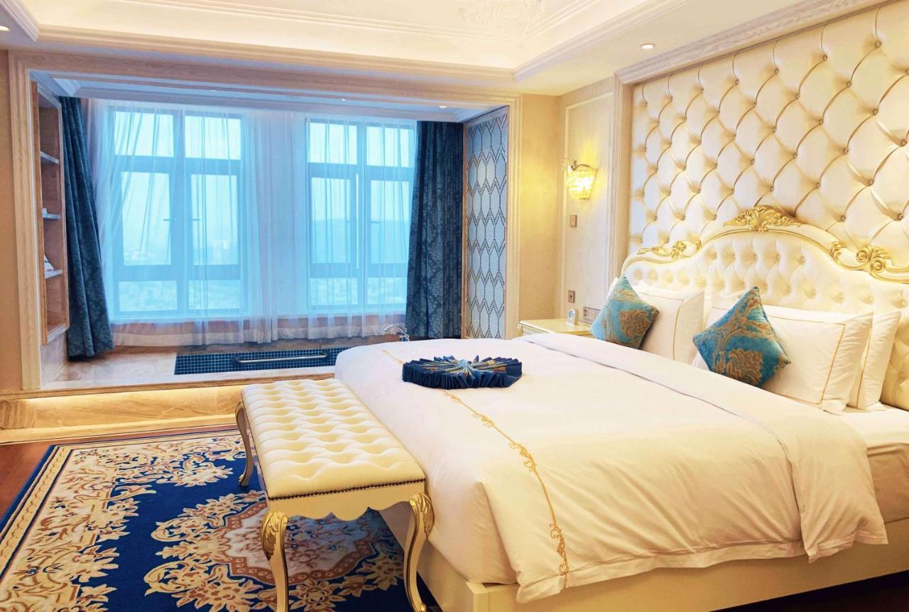 Wyndham Grand Kunming East Hotel ภายนอก รูปภาพ